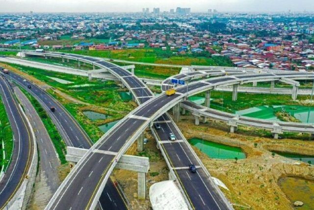 Mewujudkan Konektivitas: Proyek Pembangunan Infrastruktur di Jawa Barat