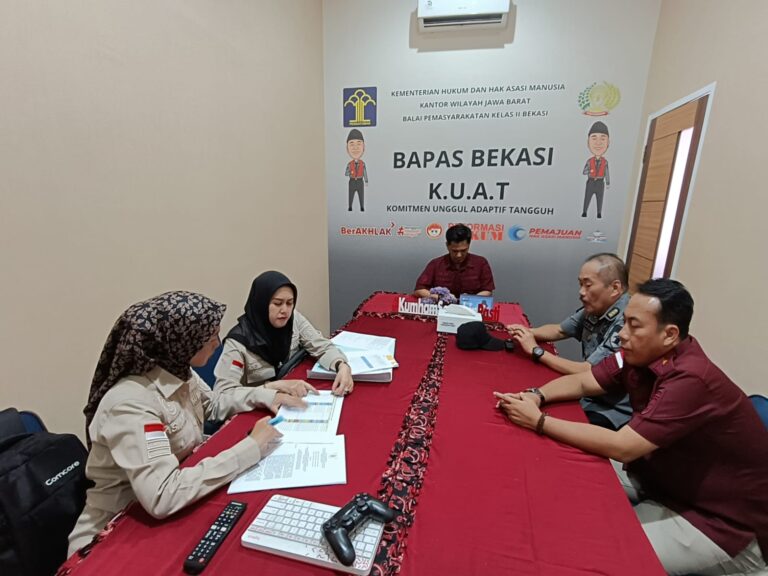 Kanwil Kemenkumham Jabar Laksanakan Pembinaan dan Penguatan Evaluasi Hasil SPKP dan SPAK Pada Lapas Cikarang dan Bapas Bekasi