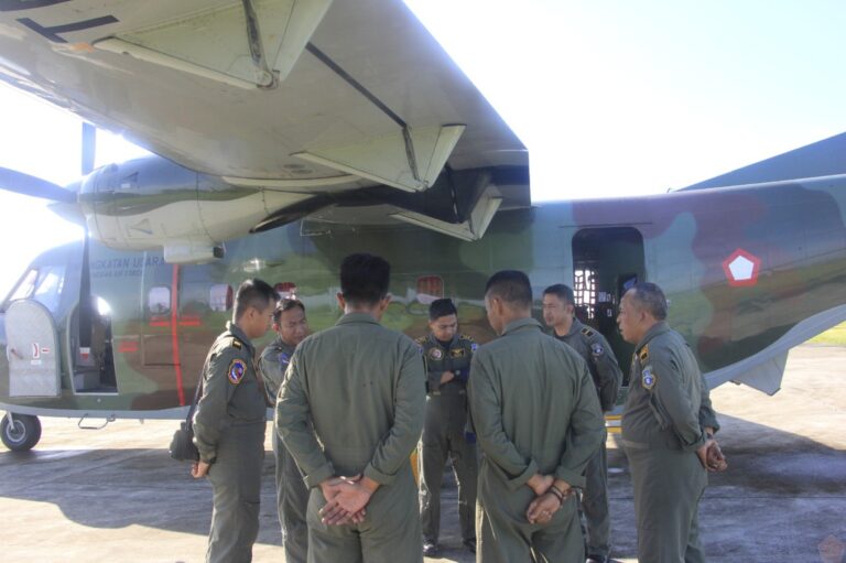 TNI AU Dukung Program Food Estate Pemerintah RI Di Desa Wanam, Distrik Ilwayab, Merauke, Papua Selatan.