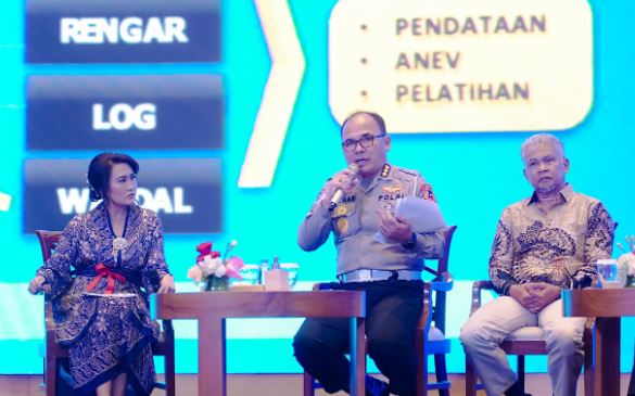 Sosialisasi Peraturan Angkutan Barang Berkeselamatan: Upaya Peningkatan Keselamatan Transportasi Darat di Indonesia