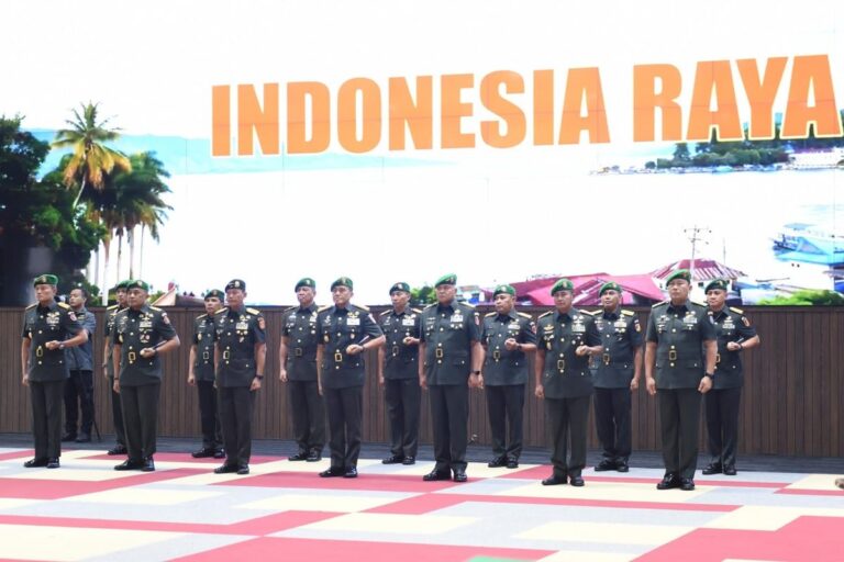 KSAD Pimpin Sertijab Delapan Jabatan Strategis di TNI AD