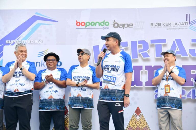 Bey Machmudin Turut Meriahkan Kertajati Fun Run 2024 Didorong digelar rutin sebagai ajang promosi Bandara Kertajati