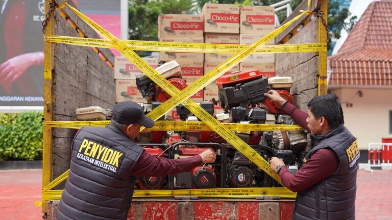 Waspadai Barang Palsu: Kenali Ciri-Ciri Produk Bajakan