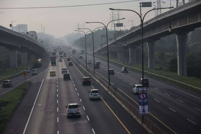 Jutaan Orang Diprediksi Lakukan Perjalanan Saat Libur Natal dan Tahun Baru, Ini Daerah Tujuannya