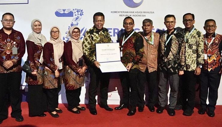 Harmoni Dalam Keberagaman: Kakanwil Kemenkumham Jabar (Masjuno) Hadiri Hari HAM Sedunia ke-76 di TMII