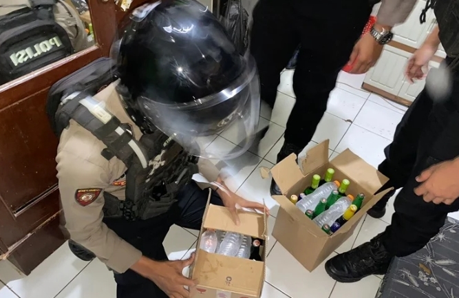 DPRD Cianjur Apresiasi Polres Cianjur Berantas Miras Ilegal
