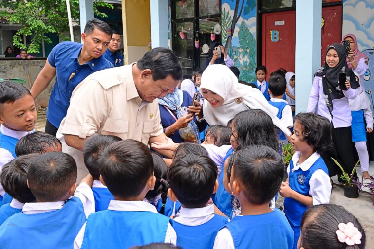 Presiden Prabowo Subianto Tinjau Pelaksanaan Makan Bergizi Gratis di Jakarta