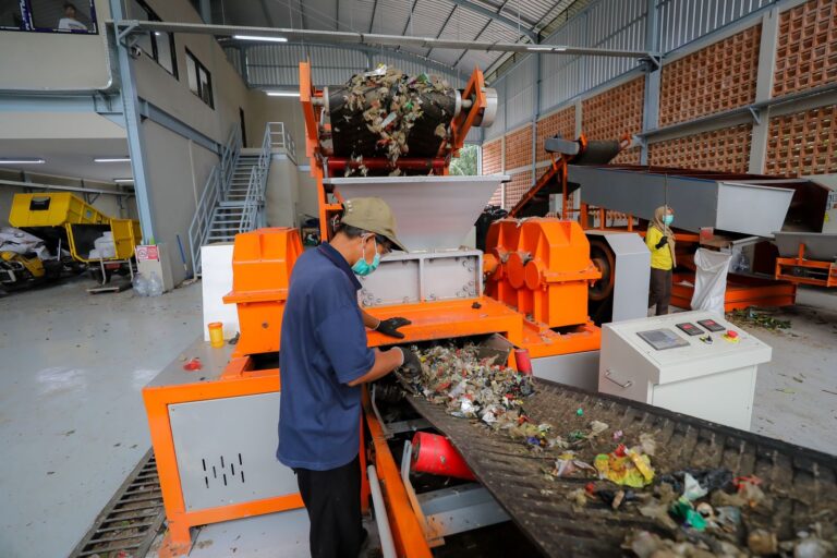 Pemkot Bandung Siap Gelar Aksi Bersih-Bersih dan Peresmian Mesin Pengolah Sampah di HPSN 2025