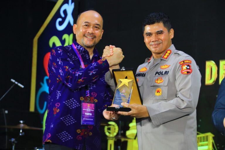 Inovasi dan Layanan Publik Polri Raih Apresiasi di Kampung Hukum 2025