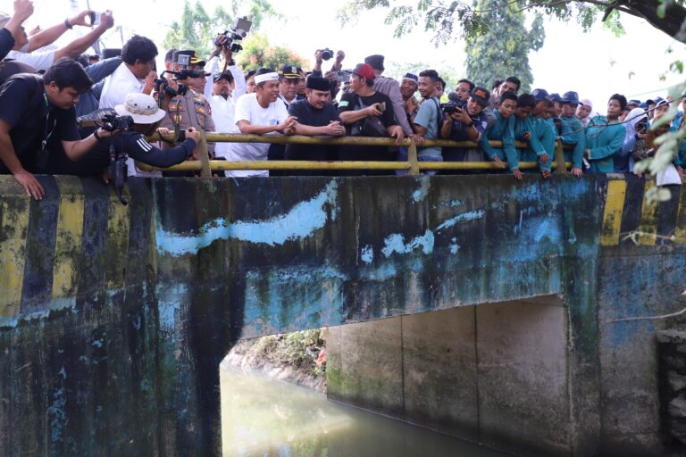 Bupati dan Gubernur Jabar Bersinergi Normalisasi Sungai untuk Cegah Banjir