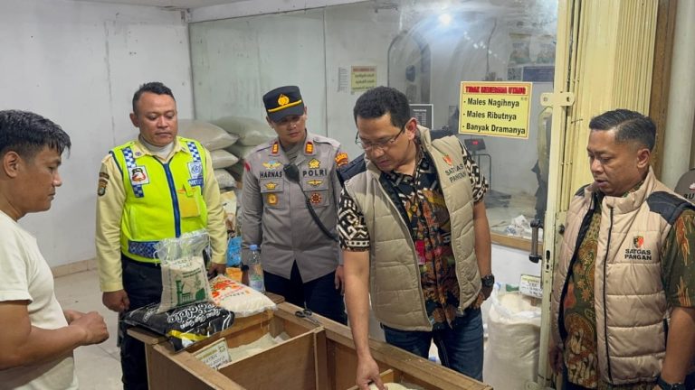 Monitoring Pasar Kebayoran Lama: Tim Gabungan Antisipasi Lonjakan Harga Bahan Pokok