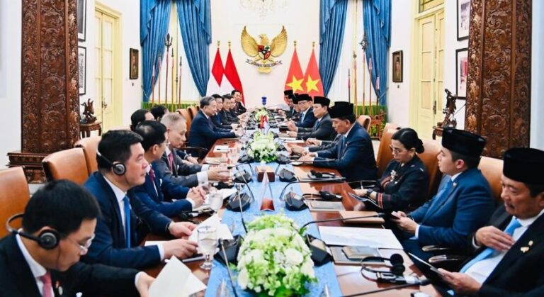 Prabowo-Tô Lâm Sepakati Kemitraan Strategis Komprehensif, Targetkan Kerja Sama 18 Miliar USD