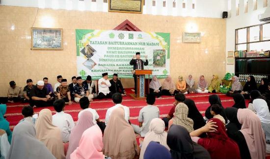 Erwin Serukan Kebersamaan dalam Kebaikan di Acara Santunan Anak Yatim Kota Bandung
