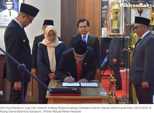 Wali Kota Sukabumi Lantik Sekda Baru, Tekankan Soliditas dan Peningkatan PAD